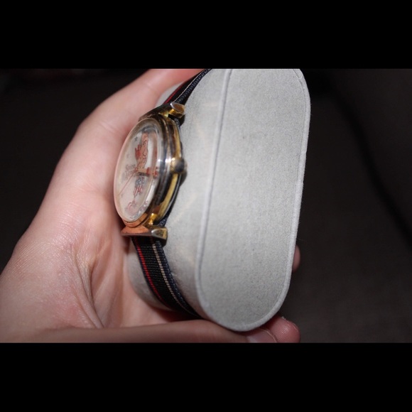 Vintage Spiro Angew Watch - Picture 2 of 4